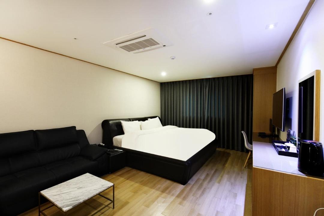 Hotel Paju Golden Hill Exteriér fotografie